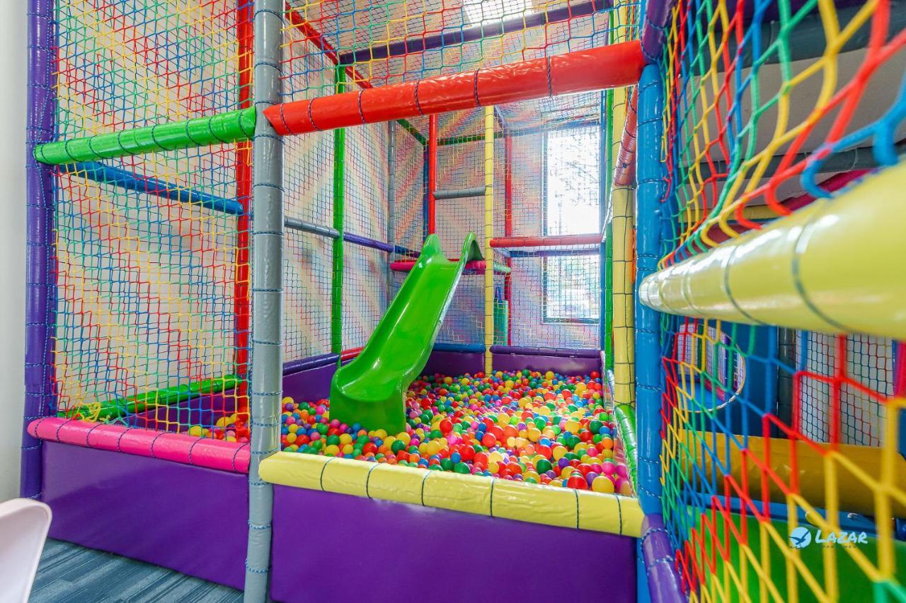 Lazar Apartamenty Kolobřeh Exteriér fotografie